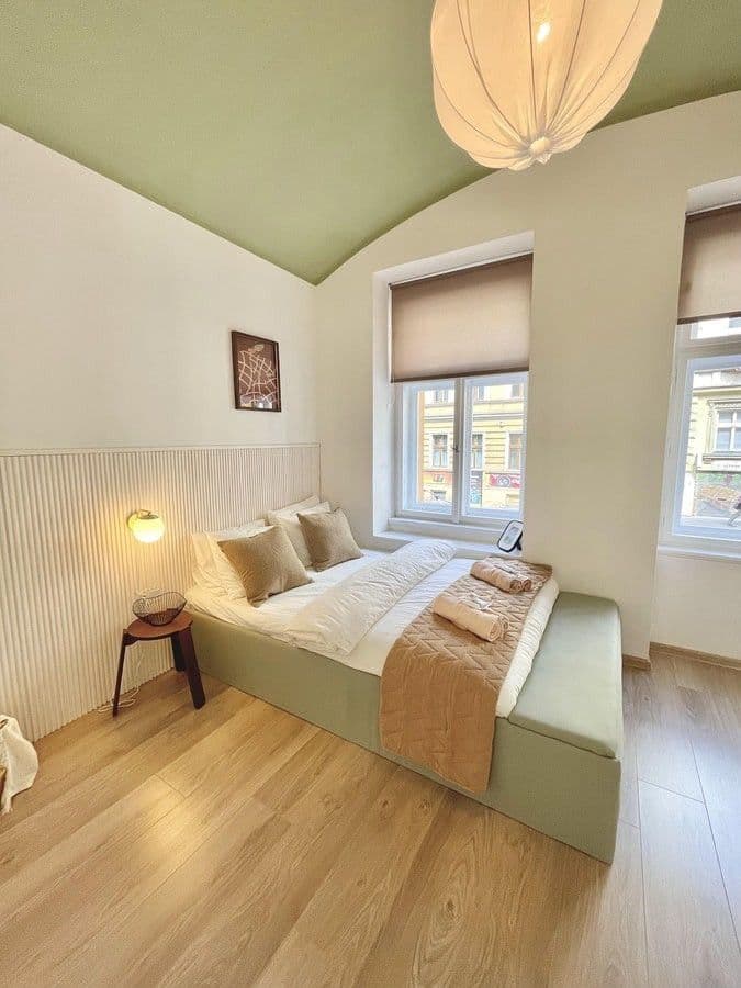 Prenájom bytu 42 m², Rumunská, Praha, Praha Prenájom bytu 42 m², Rumunská, Praha, Praha