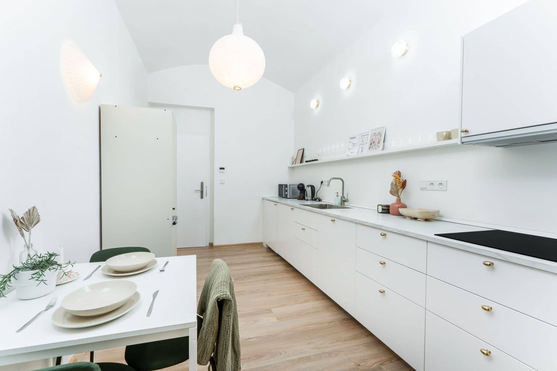 Prenájom bytu 29 m², Rumunská, Praha, Praha Prenájom bytu 29 m², Rumunská, Praha, Praha