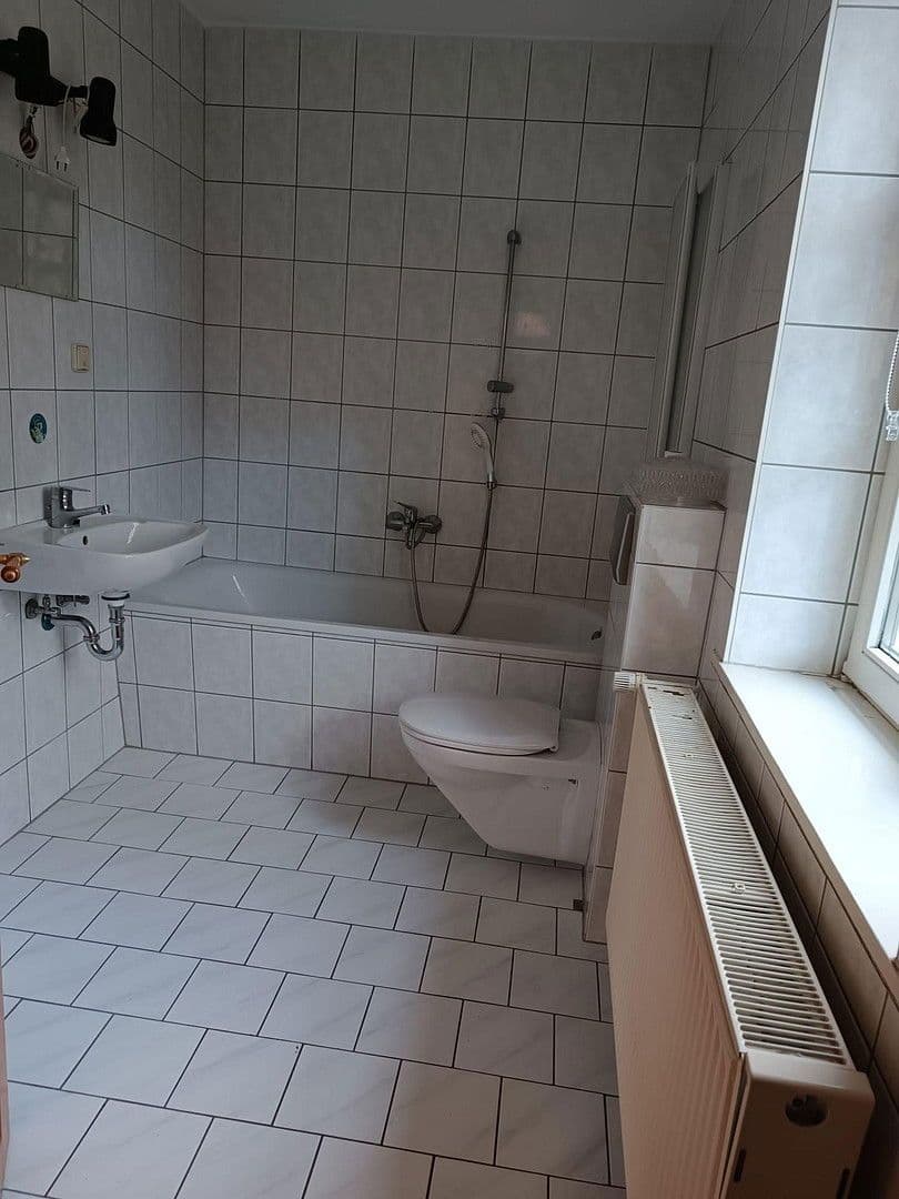 Prenájom bytu 2-izbový 50 m², Str. der Freundschaft 54, Ellrich, Durínsko Prenájom bytu 2-izbový 50 m², Str. der Freundschaft 54, Ellrich, Durínsko