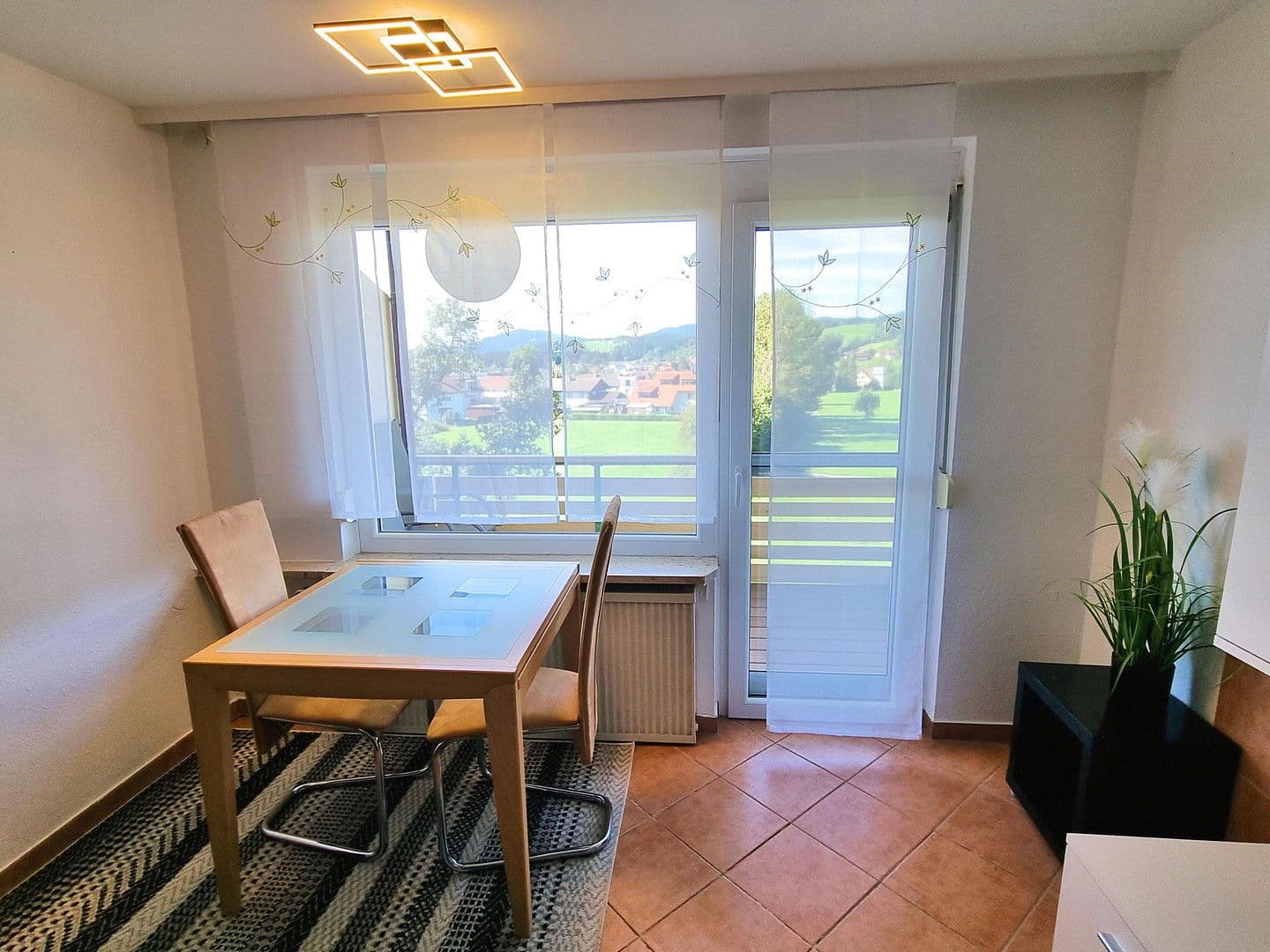 Prenájom bytu 2-izbový 50 m², Lindenberger Str. 17, Weiler-Simmerberg, Bavorsko Prenájom bytu 2-izbový 50 m², Lindenberger Str. 17, Weiler-Simmerberg, Bavorsko