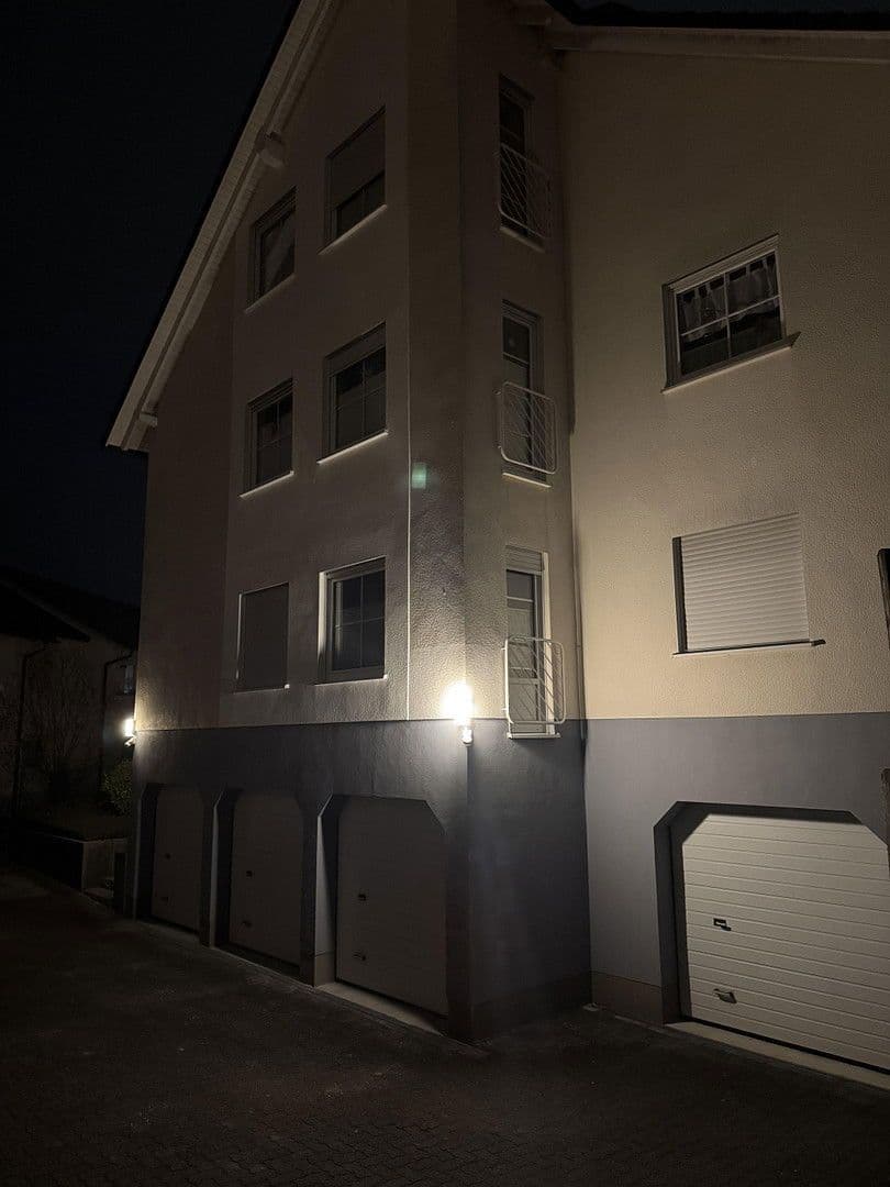 Predaj bytu 6-izbový 76 m², Saarbrücker Straße 51, Attendorn, Severné Porýnie - Westfálsko Predaj bytu 6-izbový 76 m², Saarbrücker Straße 51, Attendorn, Severné Porýnie - Westfálsko