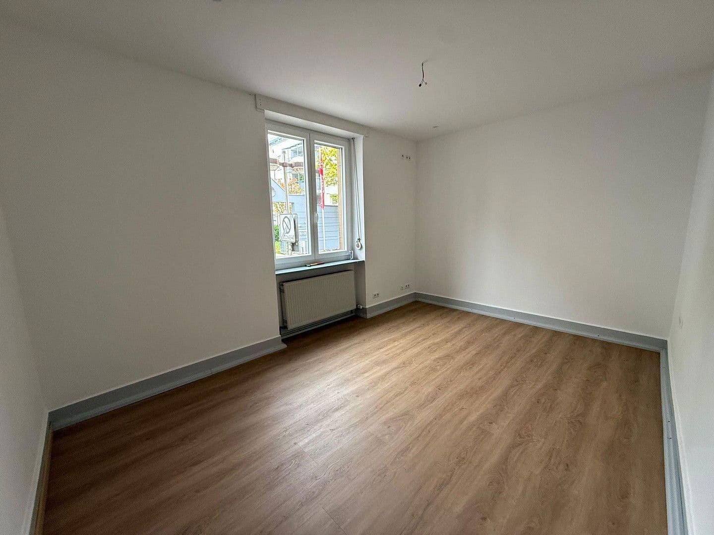 Prenájom bytu 3-izbový 88 m², Achtungstraße 9, Heilbronn, Bádensko-Wurttembersko Prenájom bytu 3-izbový 88 m², Achtungstraße 9, Heilbronn, Bádensko-Wurttembersko