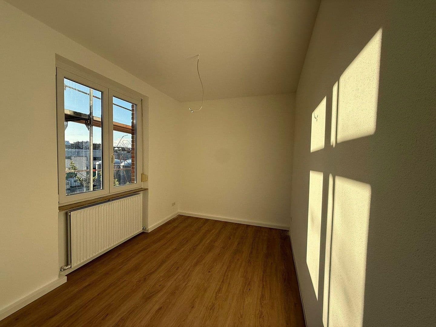 Prenájom bytu 3-izbový 88 m², Achtungstraße 9, Heilbronn, Bádensko-Wurttembersko Prenájom bytu 3-izbový 88 m², Achtungstraße 9, Heilbronn, Bádensko-Wurttembersko