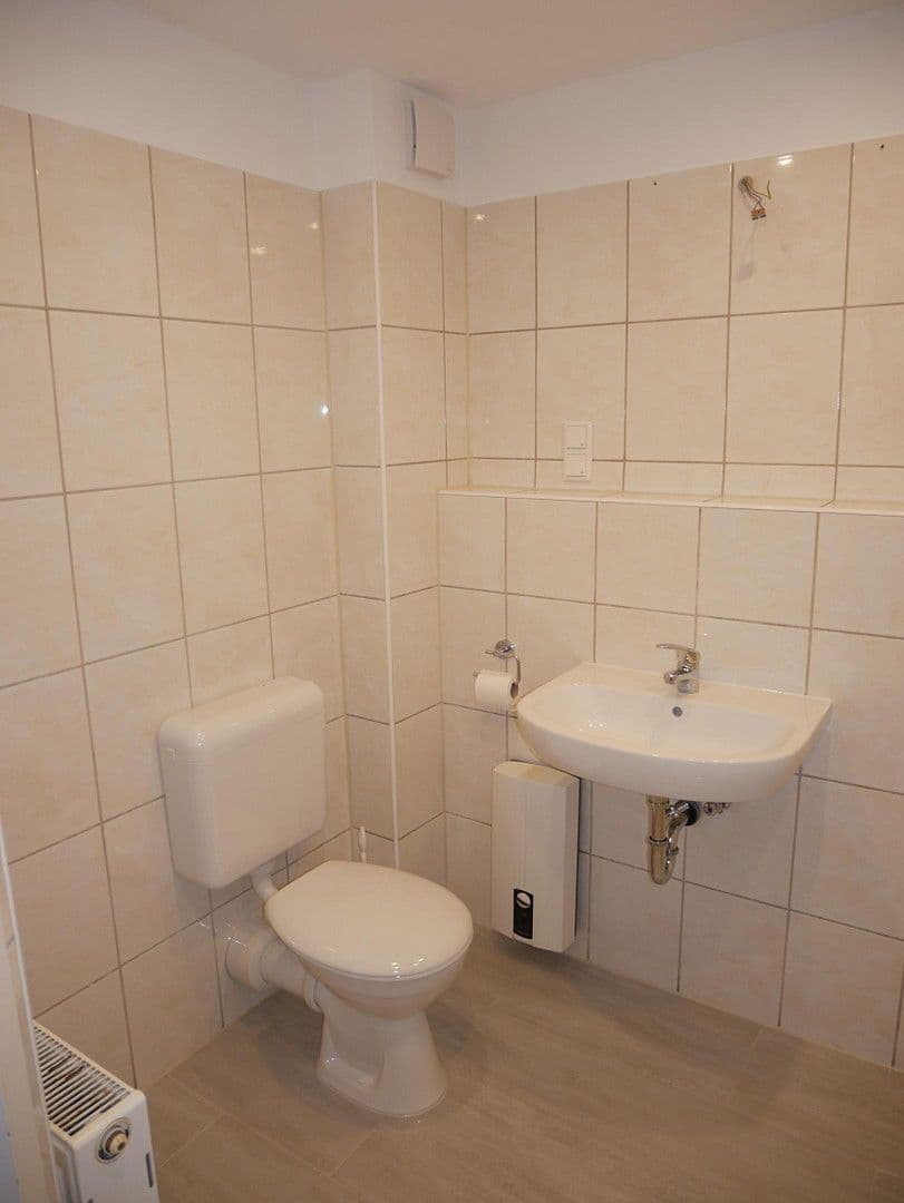 Prenájom bytu 2-izbový 62 m², Limmerstraße 10, Hannover, Dolné Sasko Prenájom bytu 2-izbový 62 m², Limmerstraße 10, Hannover, Dolné Sasko