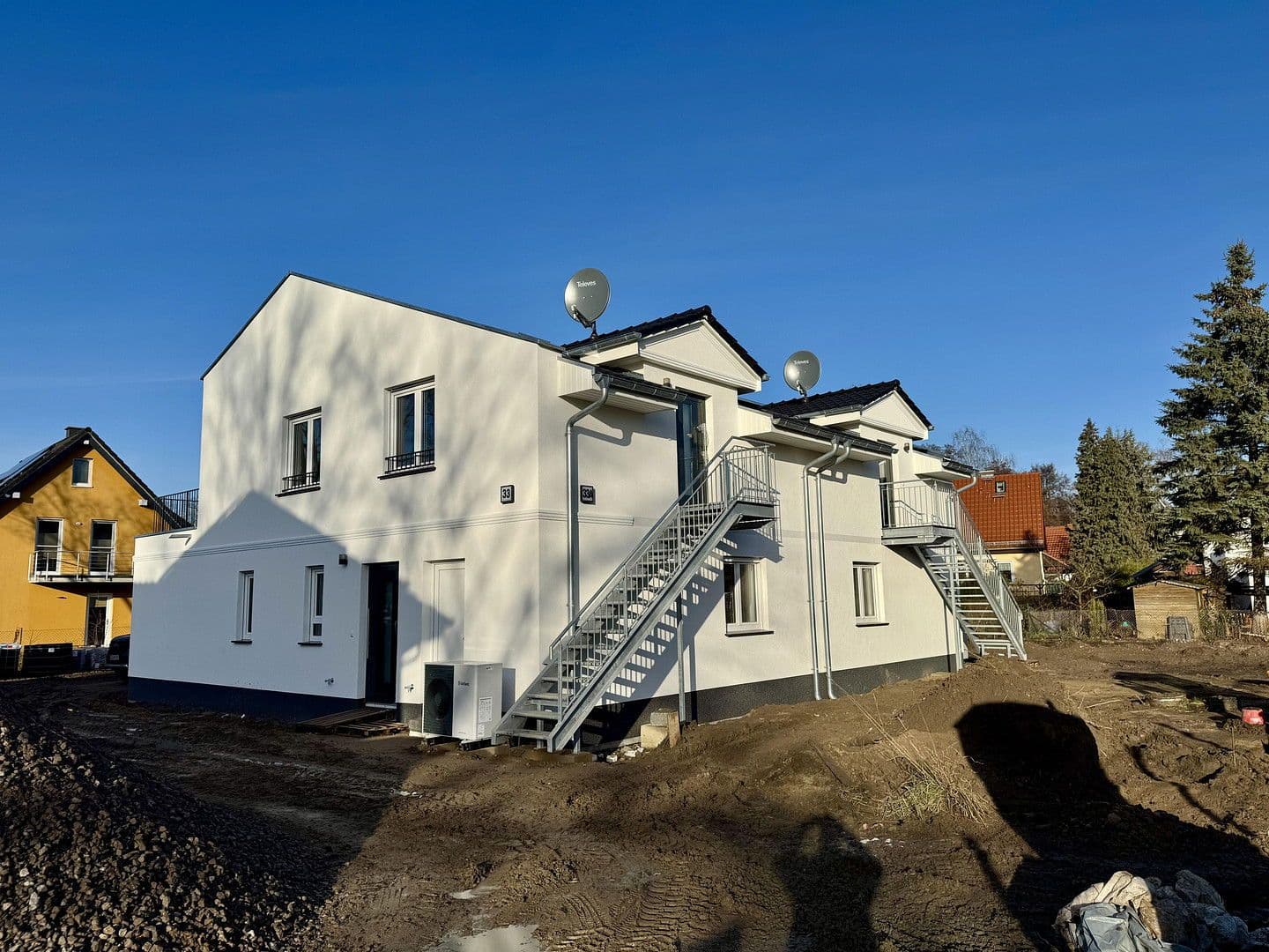 Prenájom bytu 3-izbový 91 m², Am Lupinenfeld 33, Berlin, Berlín Prenájom bytu 3-izbový 91 m², Am Lupinenfeld 33, Berlin, Berlín