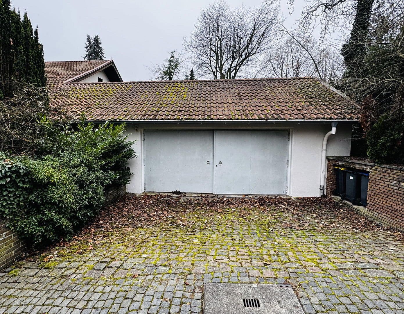 Predaj domu 365 m², pozemek 1.250 m², Saarbrücken, Sársko Predaj domu 365 m², pozemek 1.250 m², Saarbrücken, Sársko