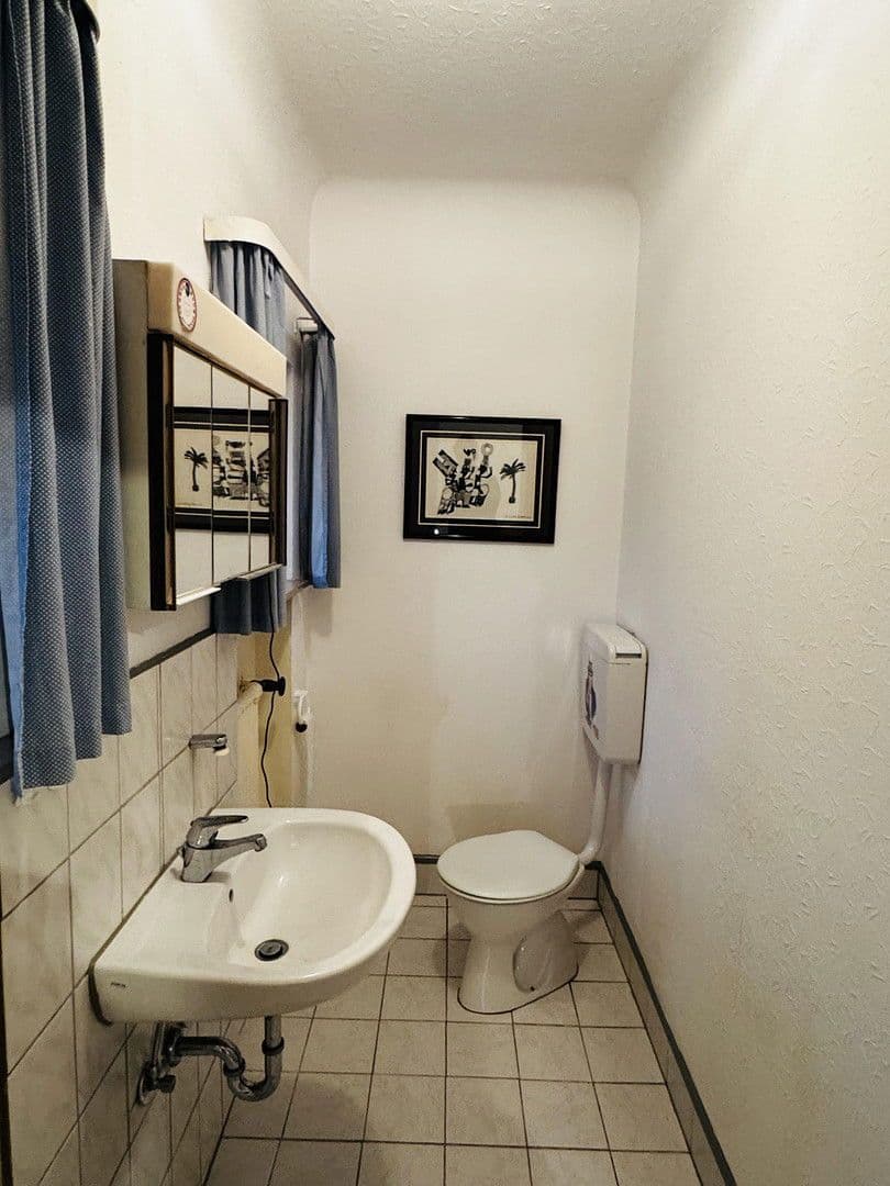 Predaj domu 365 m², pozemek 1.250 m², Saarbrücken, Sársko Predaj domu 365 m², pozemek 1.250 m², Saarbrücken, Sársko