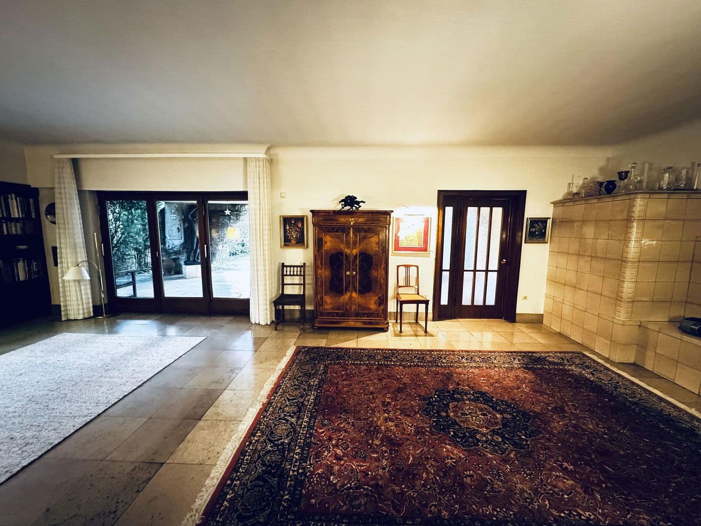 Predaj domu 365 m², pozemek 1.250 m², Saarbrücken, Sársko Predaj domu 365 m², pozemek 1.250 m², Saarbrücken, Sársko