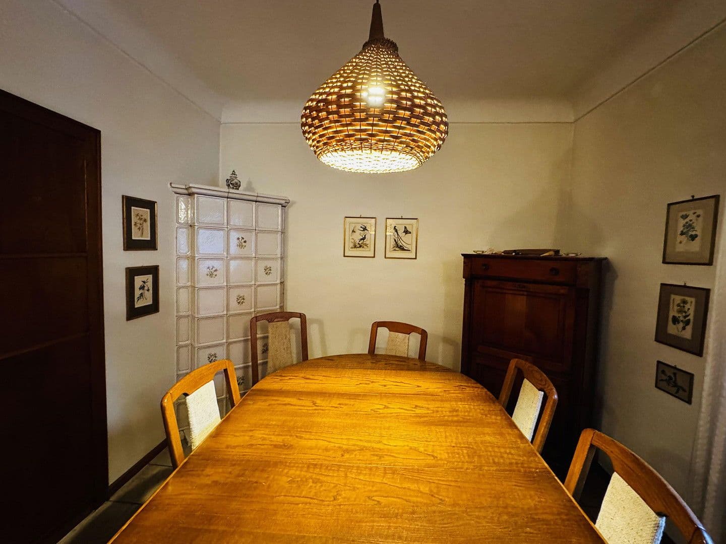 Predaj domu 365 m², pozemek 1.250 m², Saarbrücken, Sársko Predaj domu 365 m², pozemek 1.250 m², Saarbrücken, Sársko