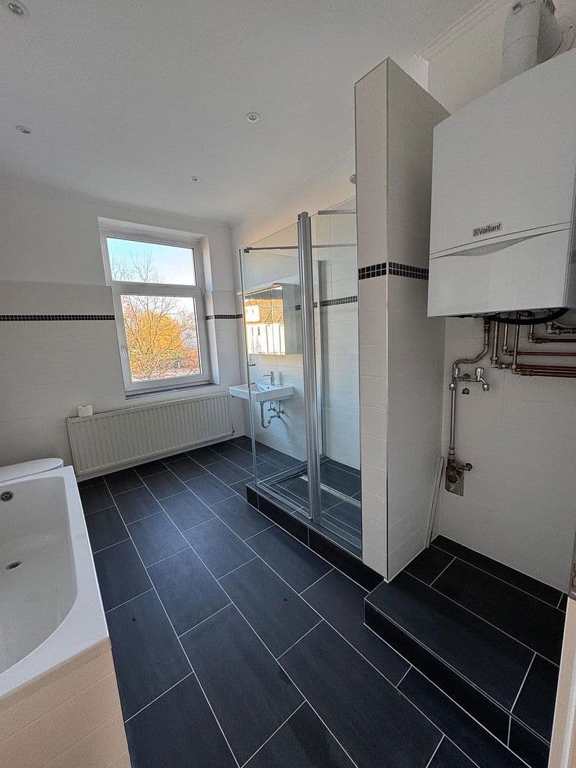 Prenájom bytu 3-izbový 83 m², Wenderter Straße 15, Sarstedt, Dolné Sasko Prenájom bytu 3-izbový 83 m², Wenderter Straße 15, Sarstedt, Dolné Sasko