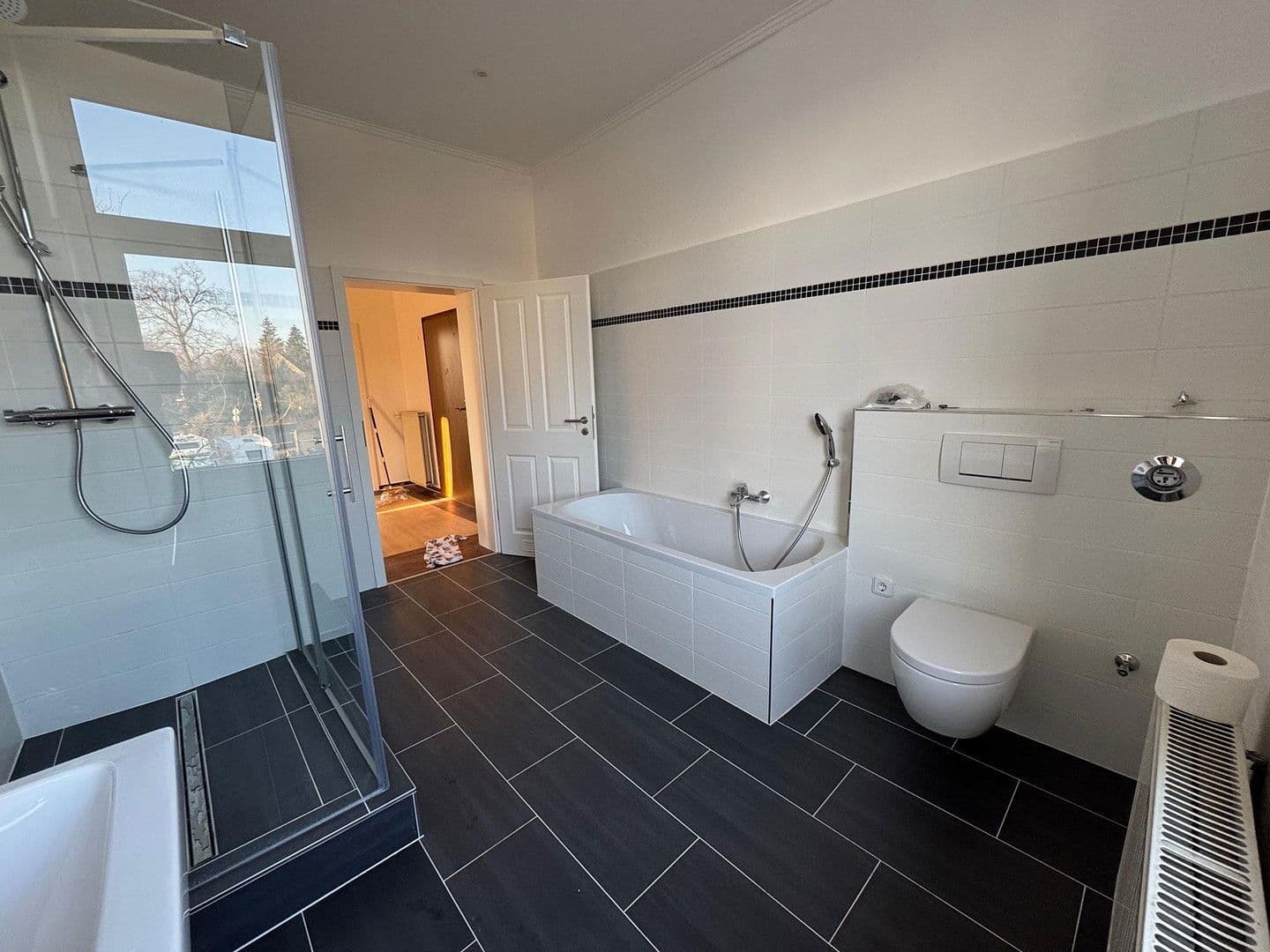 Prenájom bytu 3-izbový 83 m², Wenderter Straße 15, Sarstedt, Dolné Sasko Prenájom bytu 3-izbový 83 m², Wenderter Straße 15, Sarstedt, Dolné Sasko