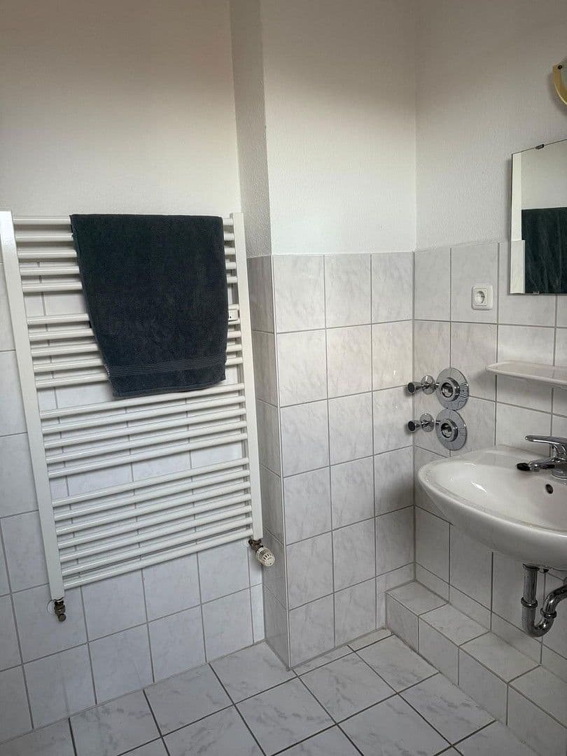 Predaj bytu 2-izbový 64 m², Von-Emmich-Straße 38, Hildesheim, Dolné Sasko Predaj bytu 2-izbový 64 m², Von-Emmich-Straße 38, Hildesheim, Dolné Sasko