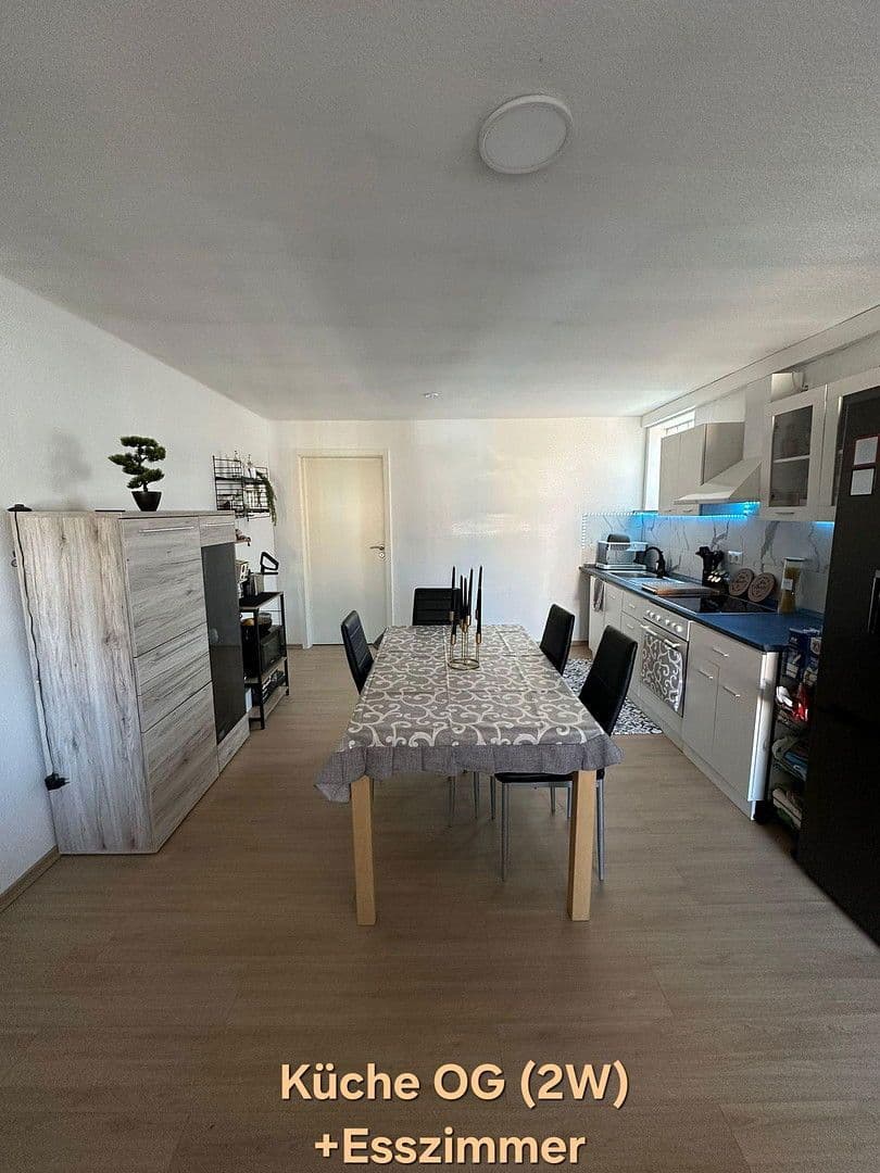 Predaj domu 313 m², pozemek 480 m², Hüllreuthstr 13, Michelau in Oberfranken, Bavorsko Predaj domu 313 m², pozemek 480 m², Hüllreuthstr 13, Michelau in Oberfranken, Bavorsko