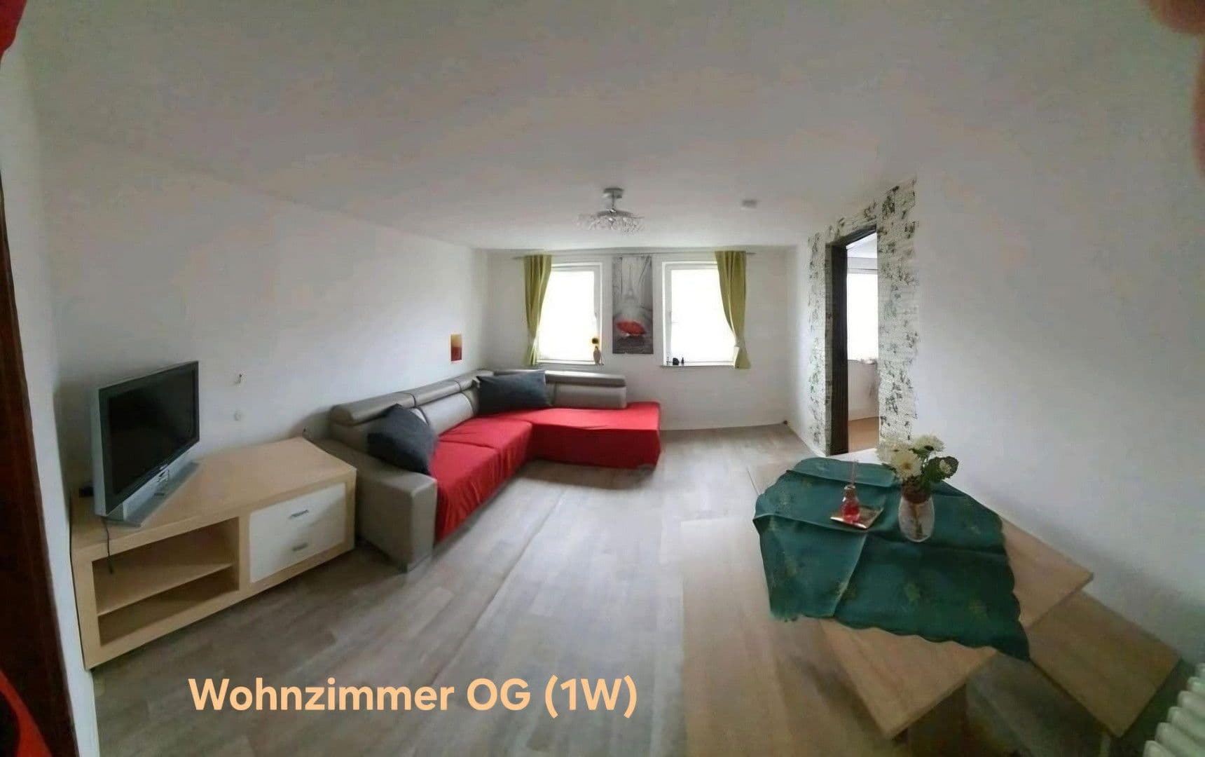Predaj domu 313 m², pozemek 480 m², Hüllreuthstr 13, Michelau in Oberfranken, Bavorsko Predaj domu 313 m², pozemek 480 m², Hüllreuthstr 13, Michelau in Oberfranken, Bavorsko