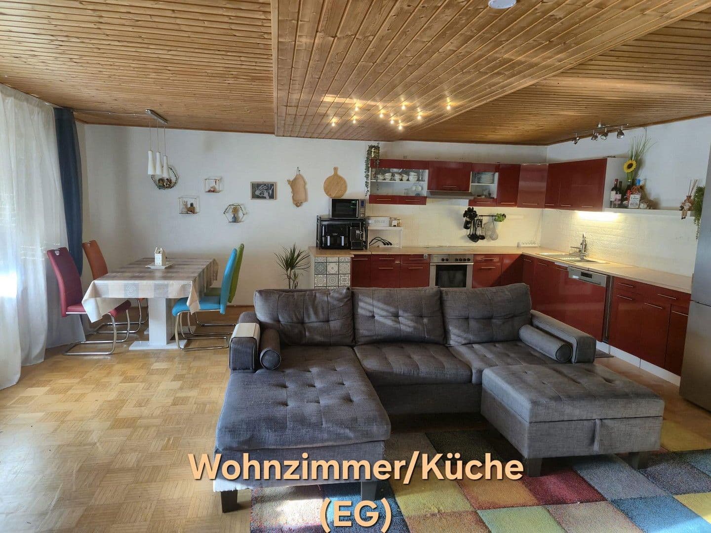 Predaj domu 313 m², pozemek 480 m², Hüllreuthstr 13, Michelau in Oberfranken, Bavorsko Predaj domu 313 m², pozemek 480 m², Hüllreuthstr 13, Michelau in Oberfranken, Bavorsko