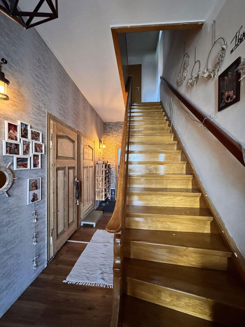 Predaj domu 180 m², pozemek 1.320 m², Uchte, Dolné Sasko Predaj domu 180 m², pozemek 1.320 m², Uchte, Dolné Sasko