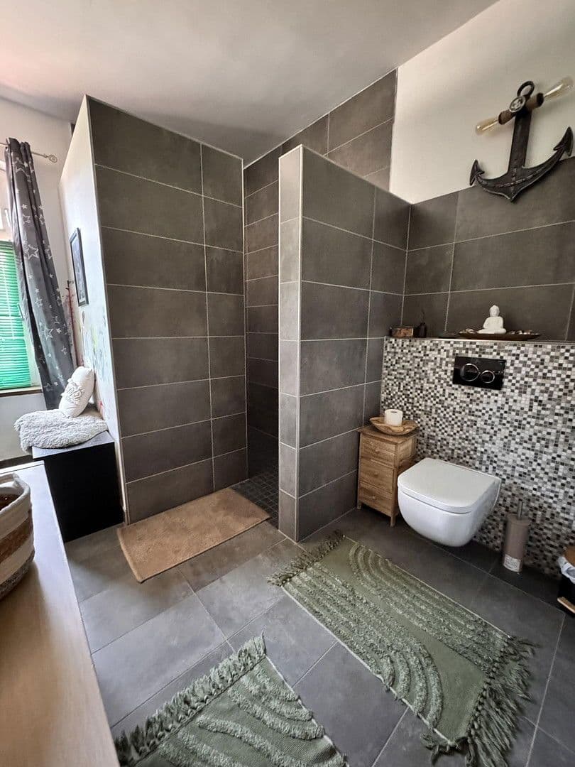 Predaj domu 180 m², pozemek 1.320 m², Uchte, Dolné Sasko Predaj domu 180 m², pozemek 1.320 m², Uchte, Dolné Sasko