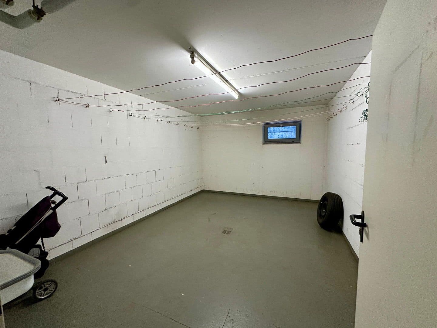 Prenájom bytu 3-izbový 80 m², Espenweg 5, Wilkau-Haßlau, Sasko Prenájom bytu 3-izbový 80 m², Espenweg 5, Wilkau-Haßlau, Sasko