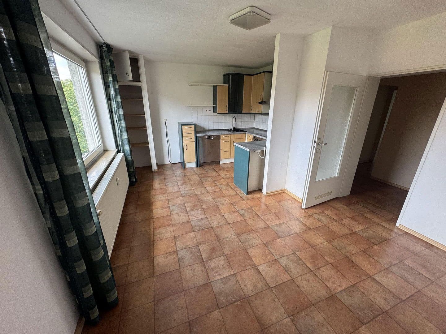 Prenájom bytu 2-izbový 62 m², Wittelsbachstraße 72, Ludwigshafen, Porýnie-Falcko Prenájom bytu 2-izbový 62 m², Wittelsbachstraße 72, Ludwigshafen, Porýnie-Falcko