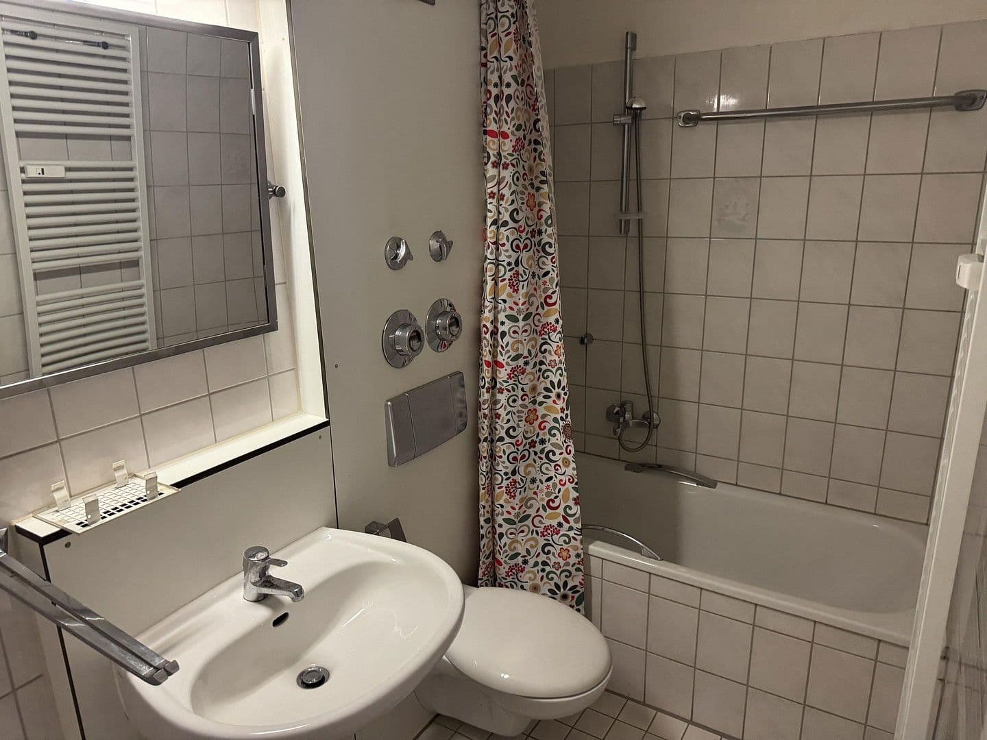 Prenájom bytu 2-izbový 62 m², Wittelsbachstraße 72, Ludwigshafen, Porýnie-Falcko Prenájom bytu 2-izbový 62 m², Wittelsbachstraße 72, Ludwigshafen, Porýnie-Falcko