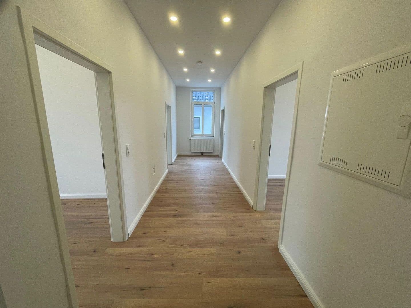 Prenájom bytu 3-izbový 72 m², Mühlenstraße 31, Delmenhorst, Dolné Sasko Prenájom bytu 3-izbový 72 m², Mühlenstraße 31, Delmenhorst, Dolné Sasko