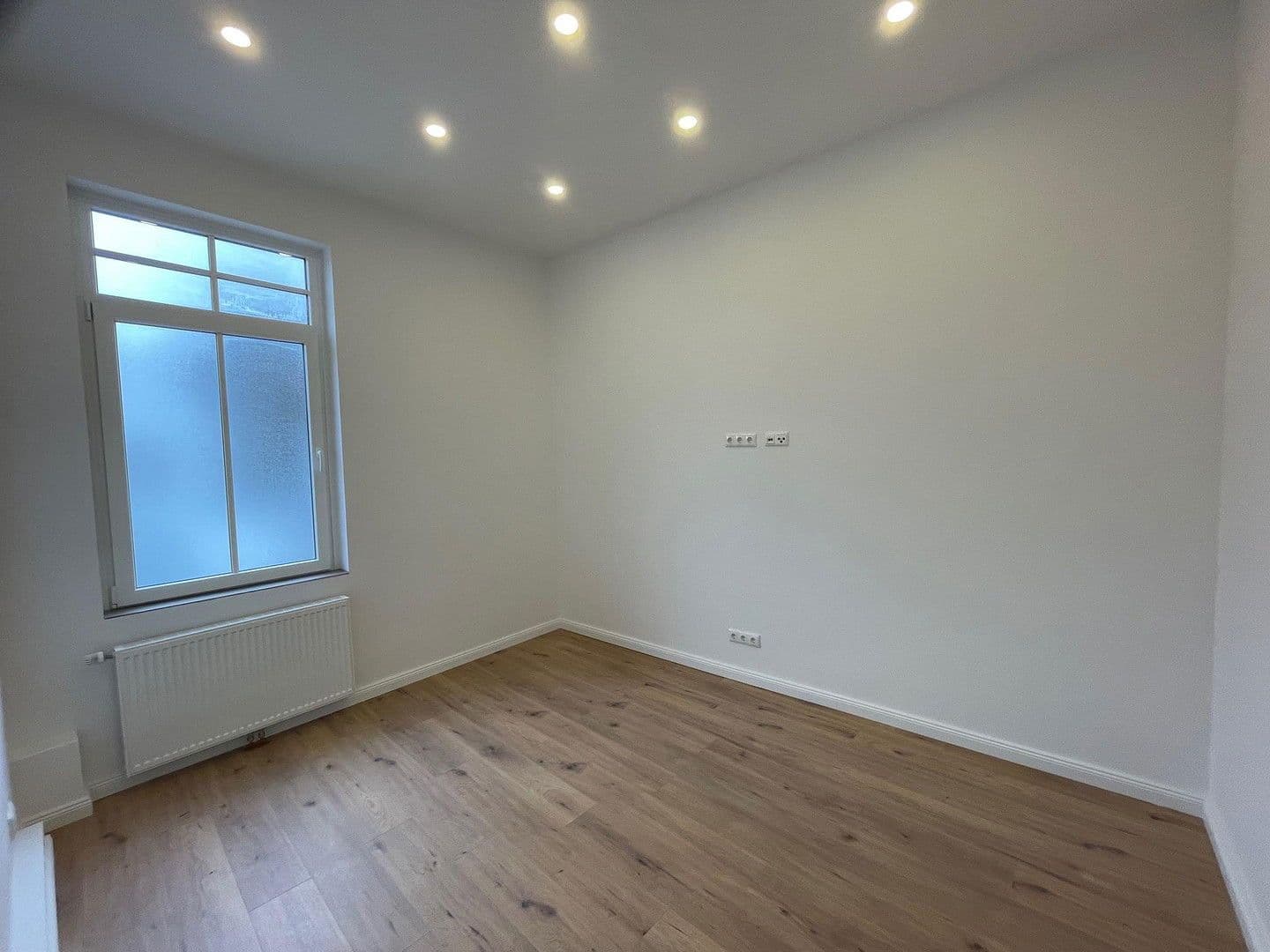 Prenájom bytu 3-izbový 72 m², Mühlenstraße 31, Delmenhorst, Dolné Sasko Prenájom bytu 3-izbový 72 m², Mühlenstraße 31, Delmenhorst, Dolné Sasko