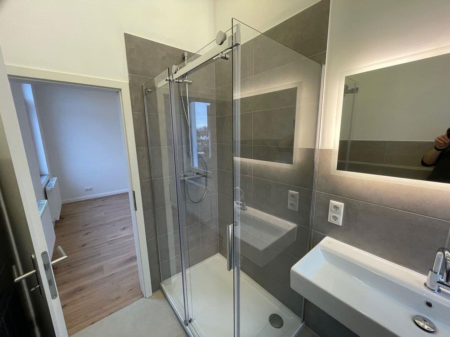 Prenájom bytu 3-izbový 72 m², Mühlenstraße 31, Delmenhorst, Dolné Sasko Prenájom bytu 3-izbový 72 m², Mühlenstraße 31, Delmenhorst, Dolné Sasko