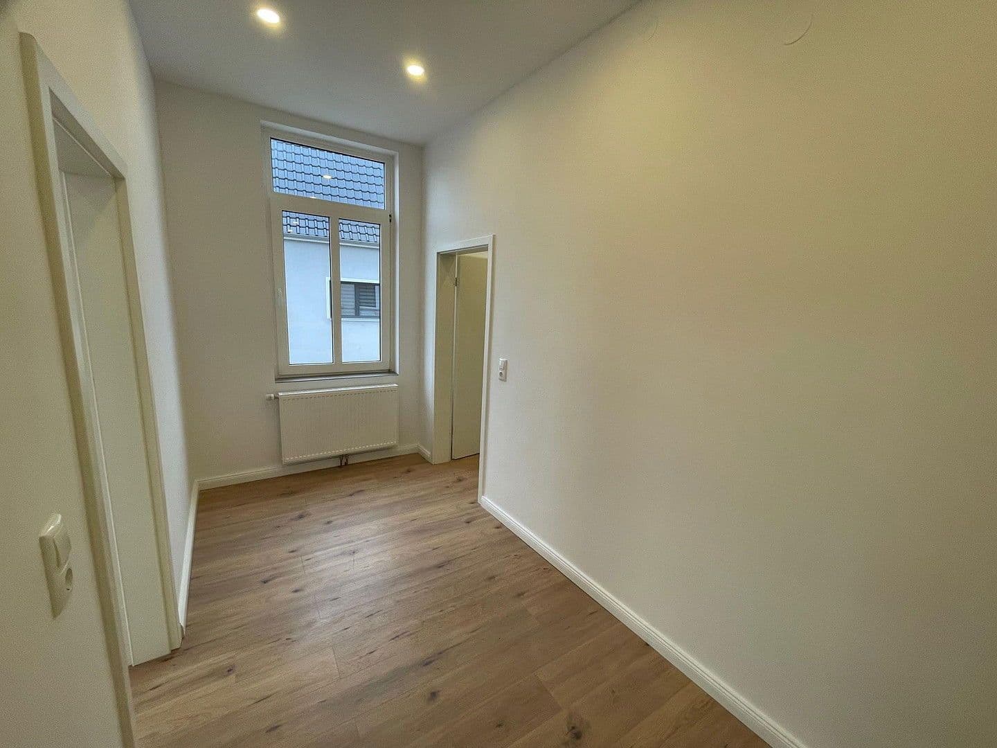 Prenájom bytu 3-izbový 72 m², Mühlenstraße 31, Delmenhorst, Dolné Sasko Prenájom bytu 3-izbový 72 m², Mühlenstraße 31, Delmenhorst, Dolné Sasko