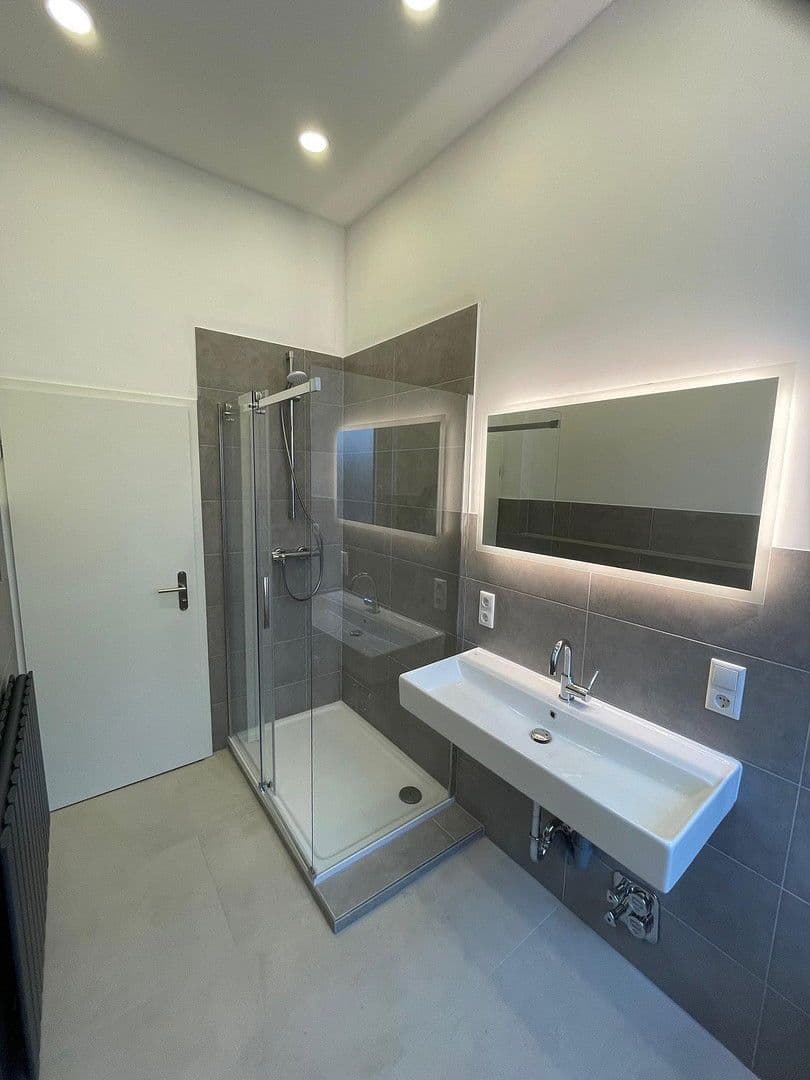 Prenájom bytu 3-izbový 72 m², Mühlenstraße 31, Delmenhorst, Dolné Sasko Prenájom bytu 3-izbový 72 m², Mühlenstraße 31, Delmenhorst, Dolné Sasko