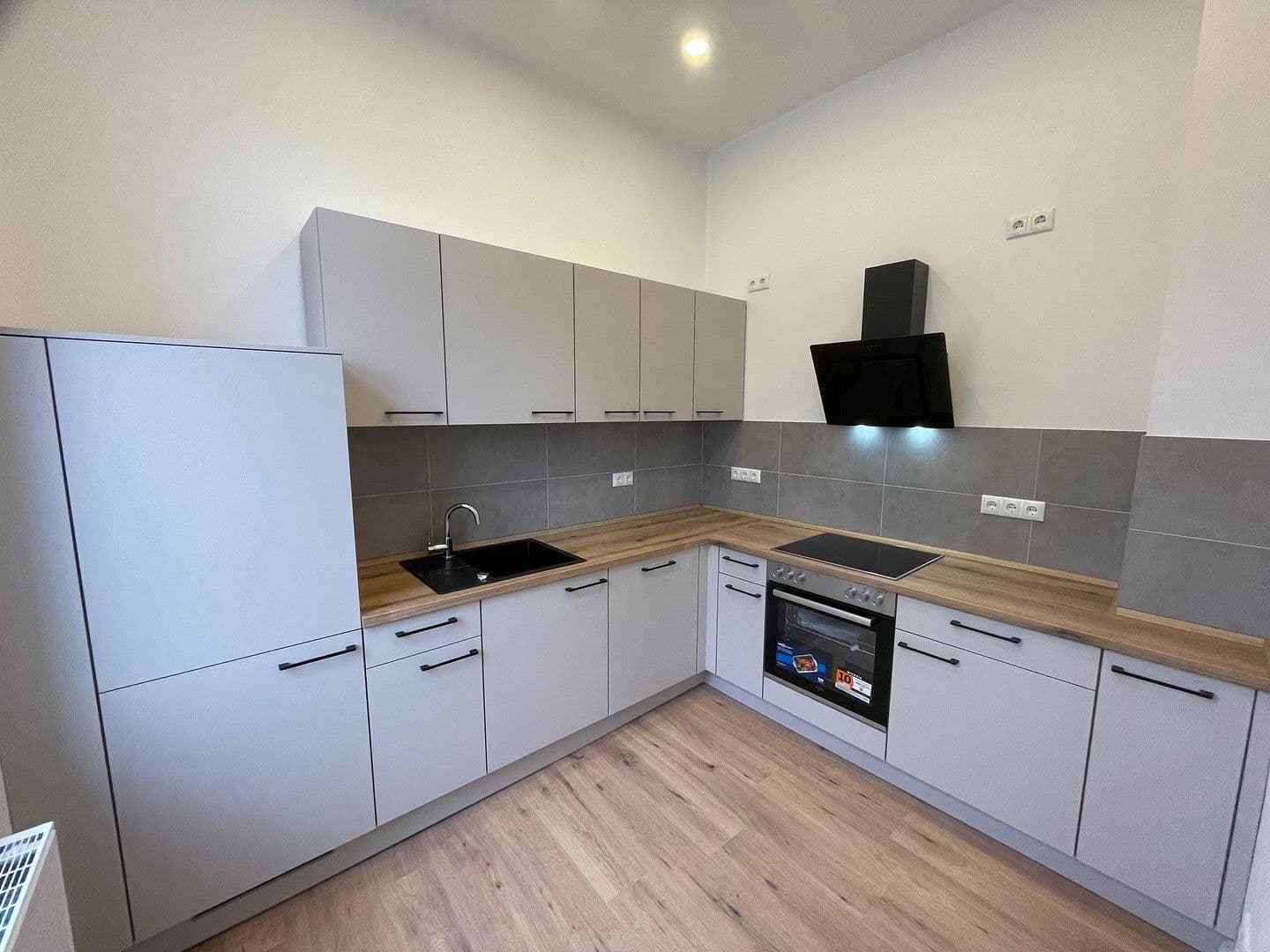 Prenájom bytu 3-izbový 72 m², Mühlenstraße 31, Delmenhorst, Dolné Sasko Prenájom bytu 3-izbový 72 m², Mühlenstraße 31, Delmenhorst, Dolné Sasko