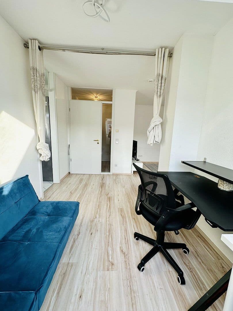 Prenájom bytu 2-izbový 62 m², Parkstr. 89 D, Berlin, Berlín Prenájom bytu 2-izbový 62 m², Parkstr. 89 D, Berlin, Berlín