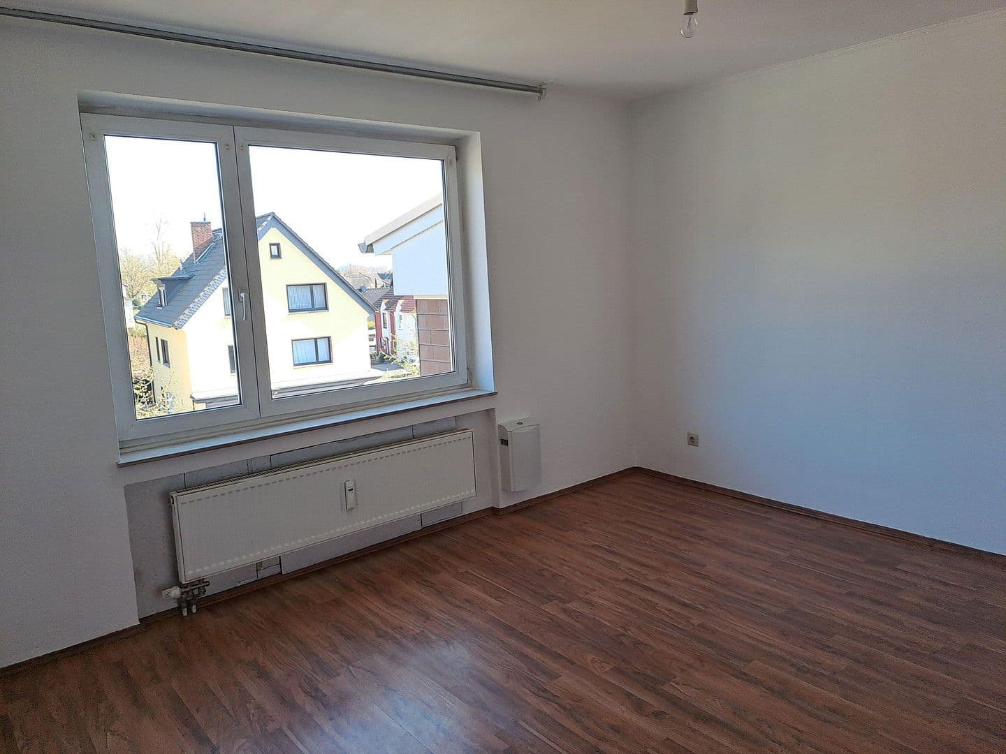 Prenájom bytu 2-izbový 66 m², Siegburg, Severné Porýnie - Westfálsko Prenájom bytu 2-izbový 66 m², Siegburg, Severné Porýnie - Westfálsko