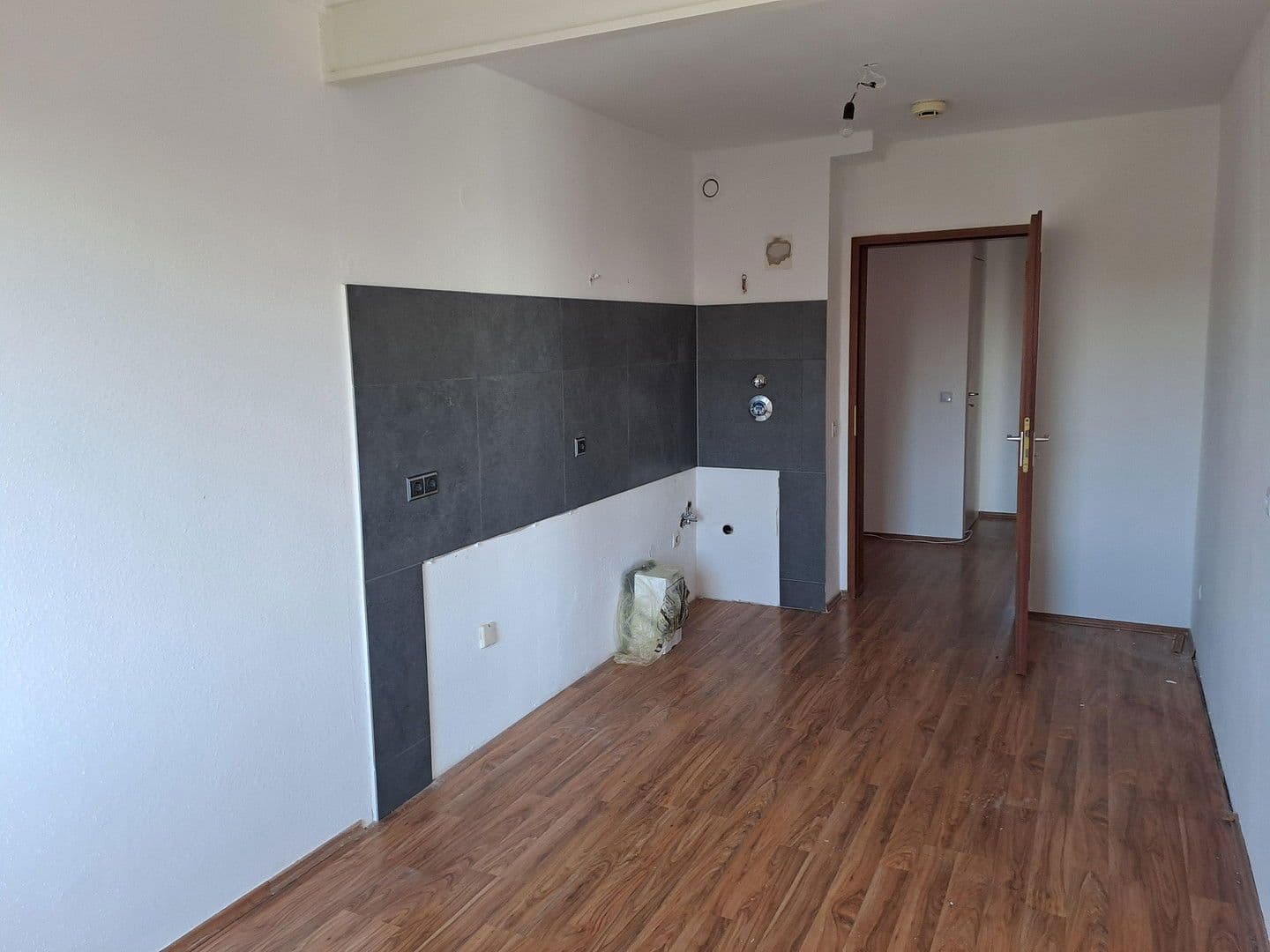 Prenájom bytu 2-izbový 66 m², Siegburg, Severné Porýnie - Westfálsko Prenájom bytu 2-izbový 66 m², Siegburg, Severné Porýnie - Westfálsko