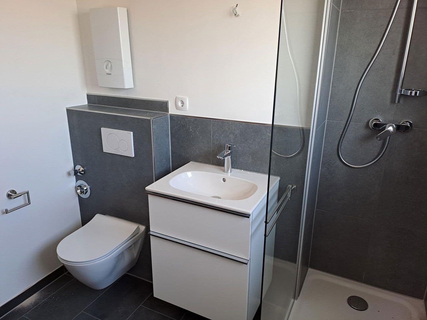 Prenájom bytu 2-izbový 66 m², Siegburg, Severné Porýnie - Westfálsko Prenájom bytu 2-izbový 66 m², Siegburg, Severné Porýnie - Westfálsko