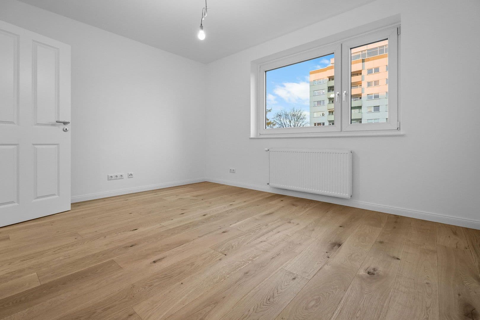 Prenájom bytu 2-izbový 55 m², Berliner Straße, Hannover, Dolné Sasko Prenájom bytu 2-izbový 55 m², Berliner Straße, Hannover, Dolné Sasko