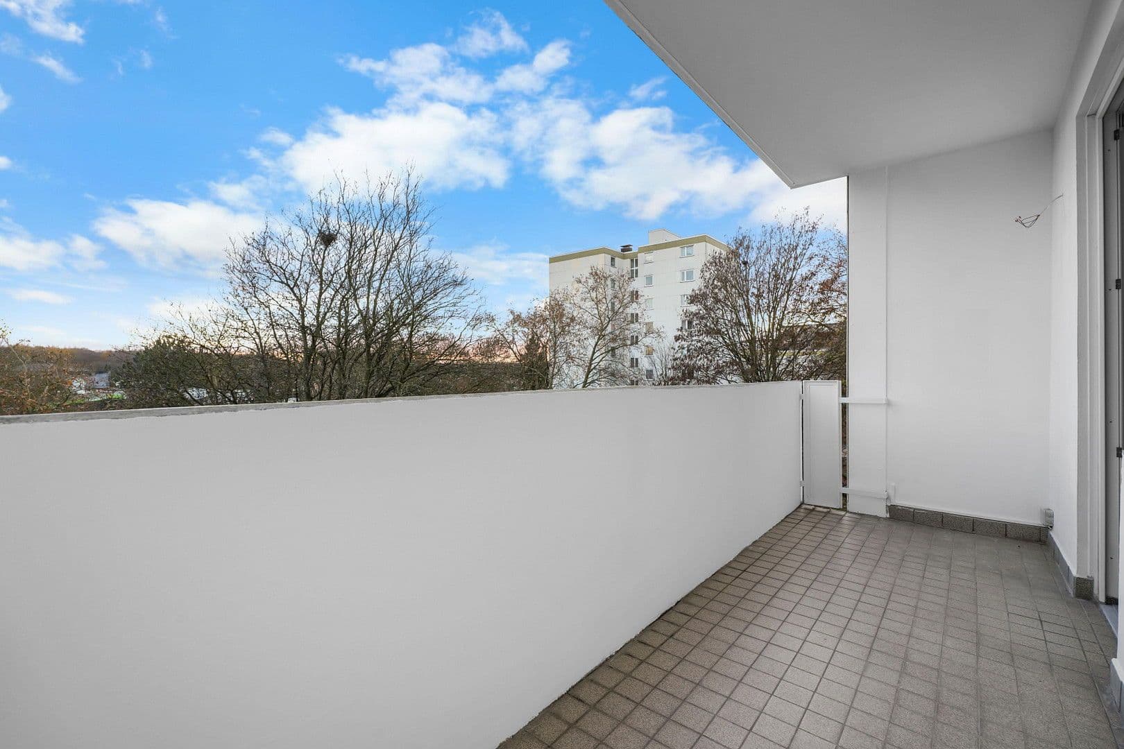 Prenájom bytu 2-izbový 55 m², Berliner Straße, Hannover, Dolné Sasko Prenájom bytu 2-izbový 55 m², Berliner Straße, Hannover, Dolné Sasko