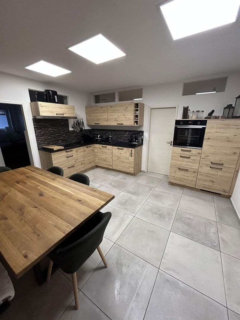 Predaj bytu 2-izbový 80 m², Mimmingerstr. 5, Hengersberg, Bavorsko Predaj bytu 2-izbový 80 m², Mimmingerstr. 5, Hengersberg, Bavorsko