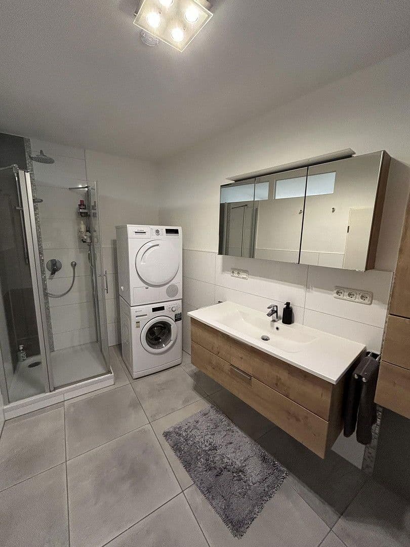 Predaj bytu 2-izbový 80 m², Mimmingerstr. 5, Hengersberg, Bavorsko Predaj bytu 2-izbový 80 m², Mimmingerstr. 5, Hengersberg, Bavorsko