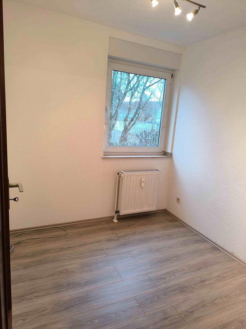 Prenájom bytu 3-izbový 53 m², Gartenstr. 56, Eschweiler, Severné Porýnie - Westfálsko Prenájom bytu 3-izbový 53 m², Gartenstr. 56, Eschweiler, Severné Porýnie - Westfálsko