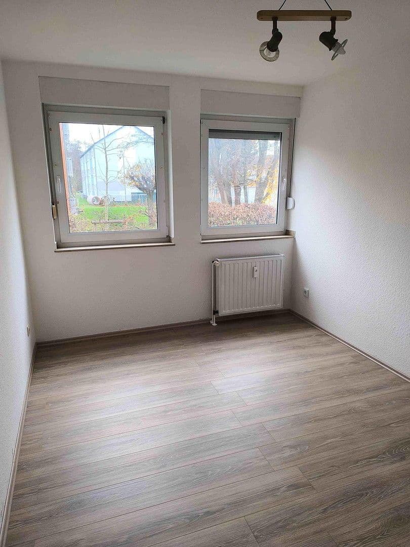 Prenájom bytu 3-izbový 53 m², Gartenstr. 56, Eschweiler, Severné Porýnie - Westfálsko Prenájom bytu 3-izbový 53 m², Gartenstr. 56, Eschweiler, Severné Porýnie - Westfálsko