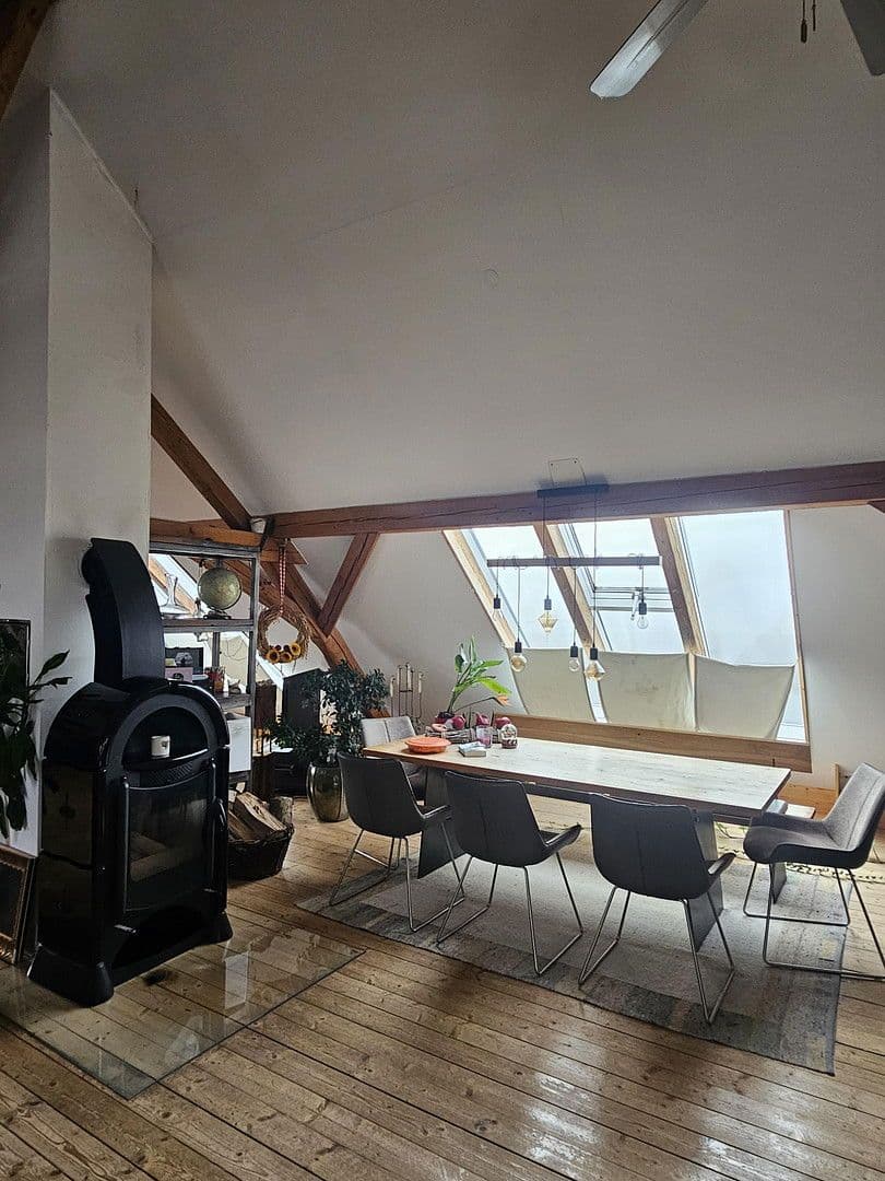 Prenájom bytu 3-izbový 120 m², Müllergasse 1, Geislingen, Bádensko-Wurttembersko Prenájom bytu 3-izbový 120 m², Müllergasse 1, Geislingen, Bádensko-Wurttembersko