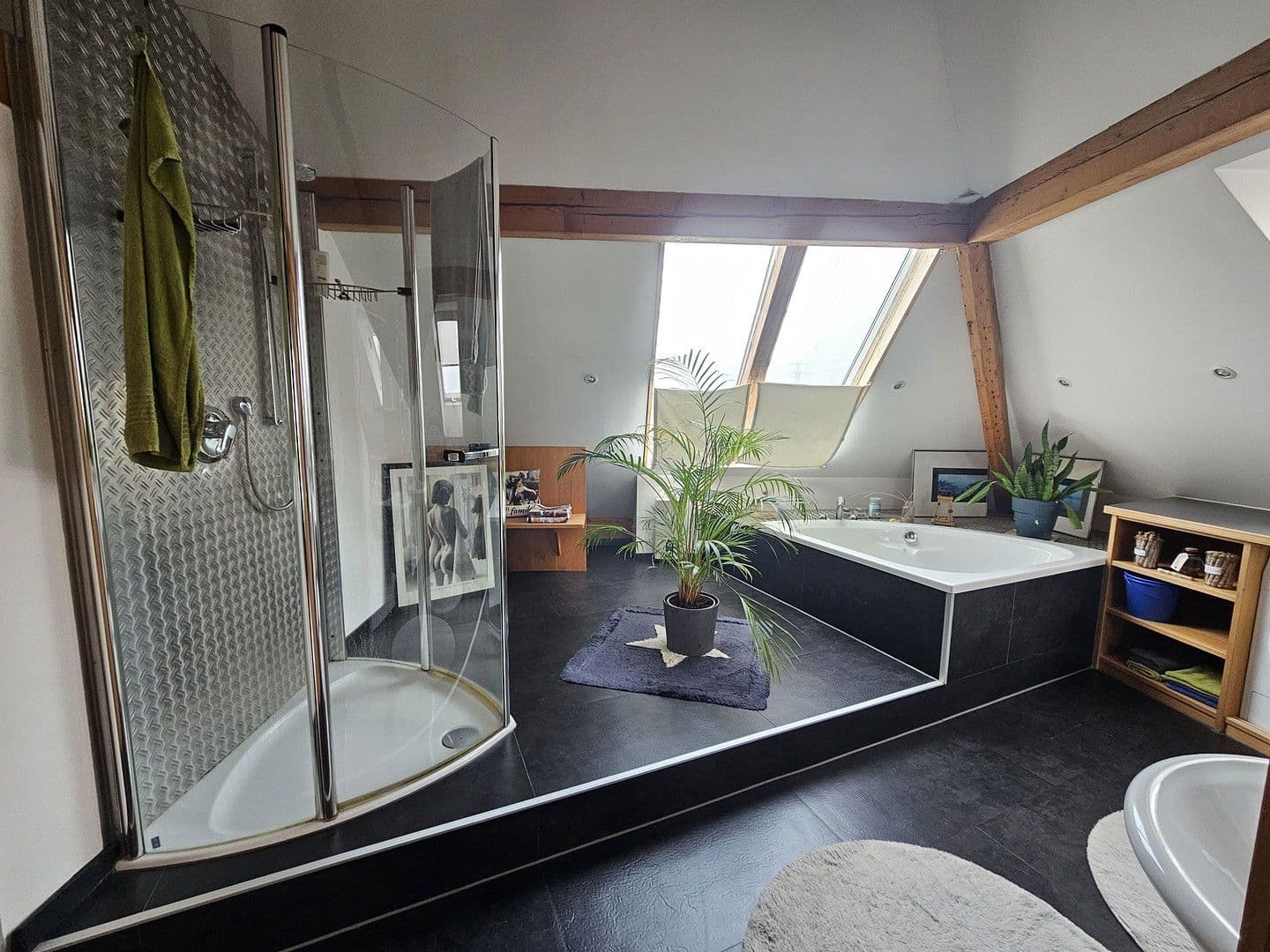 Prenájom bytu 3-izbový 120 m², Müllergasse 1, Geislingen, Bádensko-Wurttembersko Prenájom bytu 3-izbový 120 m², Müllergasse 1, Geislingen, Bádensko-Wurttembersko