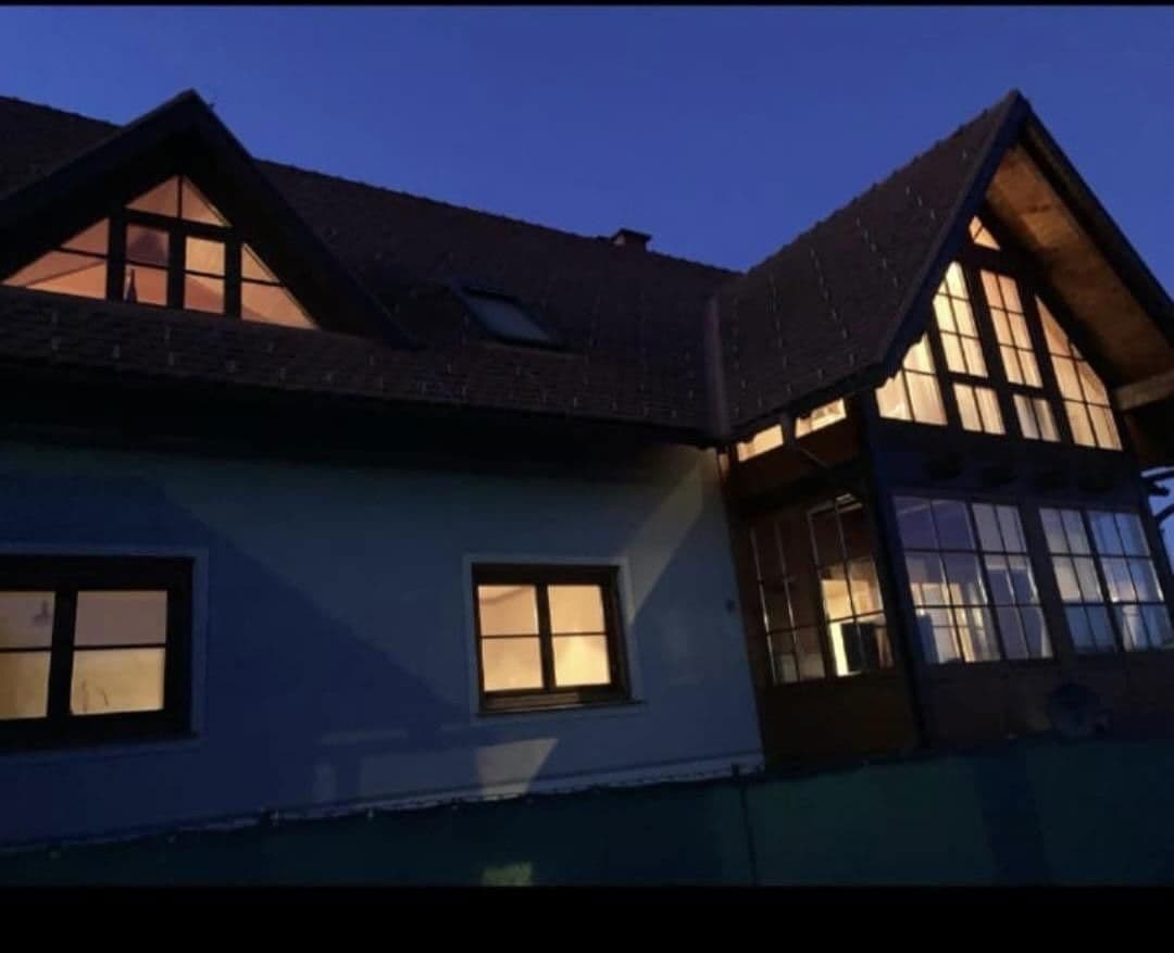 Predaj domu 240 m², pozemek 2.000 m², Gleinstätten 157, Gleinstätten, Štajersko Predaj domu 240 m², pozemek 2.000 m², Gleinstätten 157, Gleinstätten, Štajersko