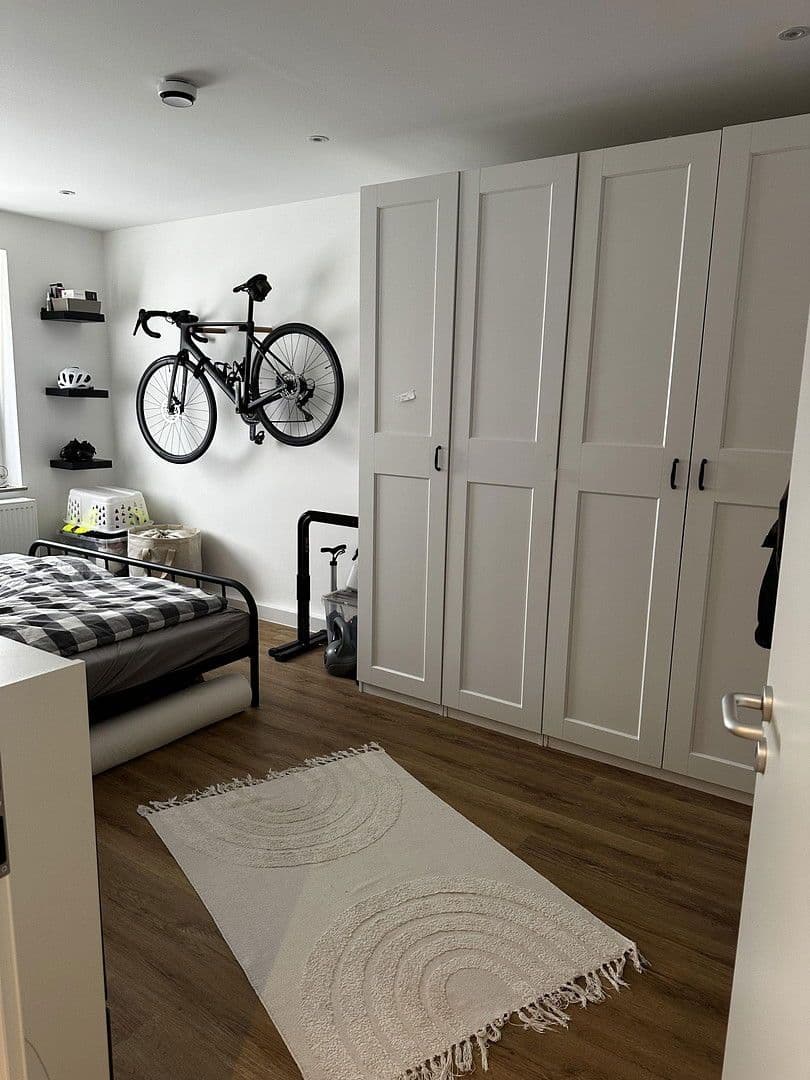 Prenájom bytu 3-izbový 85 m², Ruhrstraße 58, Witten, Severné Porýnie - Westfálsko Prenájom bytu 3-izbový 85 m², Ruhrstraße 58, Witten, Severné Porýnie - Westfálsko