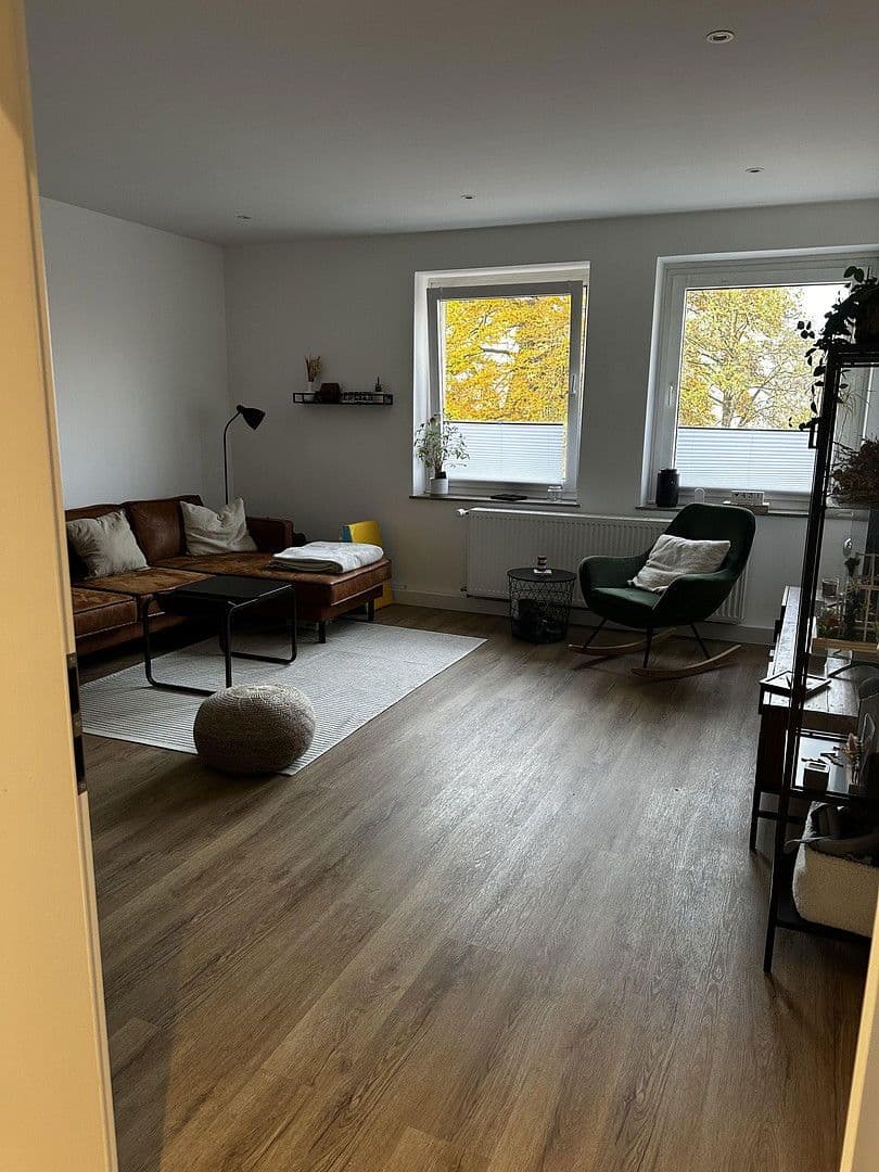 Prenájom bytu 3-izbový 85 m², Ruhrstraße 58, Witten, Severné Porýnie - Westfálsko Prenájom bytu 3-izbový 85 m², Ruhrstraße 58, Witten, Severné Porýnie - Westfálsko