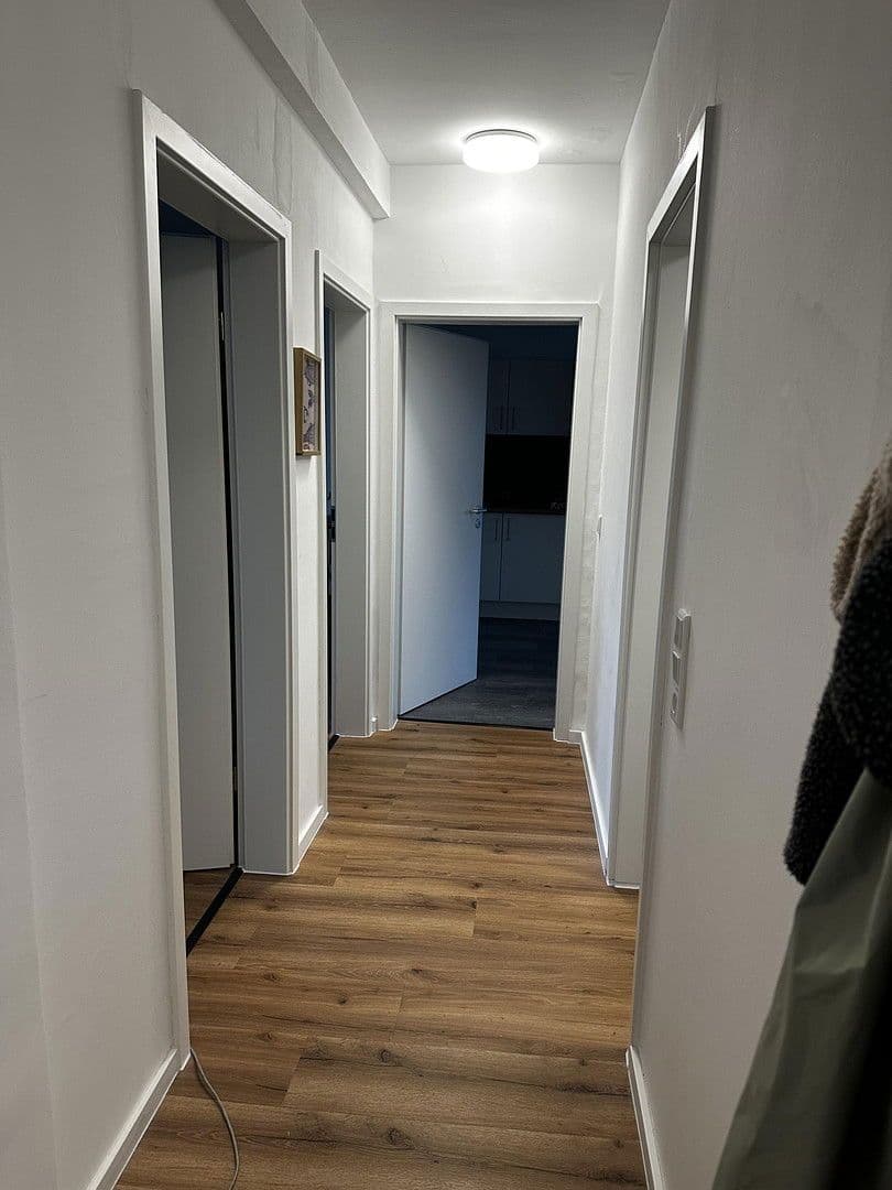 Prenájom bytu 2-izbový 67 m², Ruhrstraße 58, Witten, Severné Porýnie - Westfálsko Prenájom bytu 2-izbový 67 m², Ruhrstraße 58, Witten, Severné Porýnie - Westfálsko