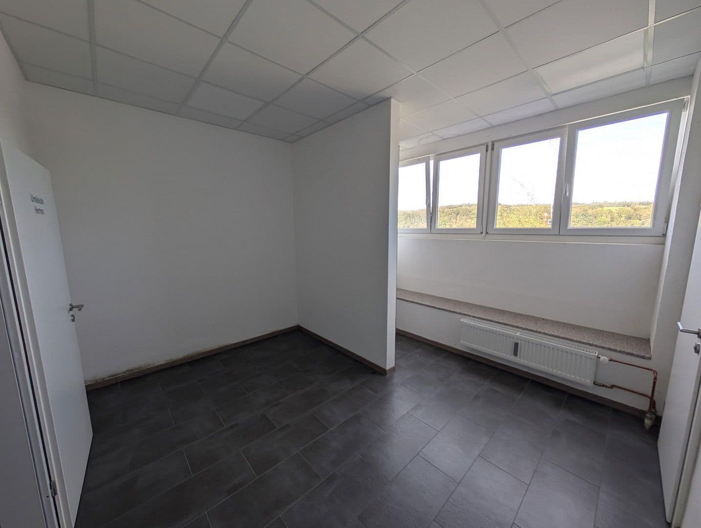Prenájom kancelárie 460 m², Winzerleite 4, Passau, Bavorsko Prenájom kancelárie 460 m², Winzerleite 4, Passau, Bavorsko
