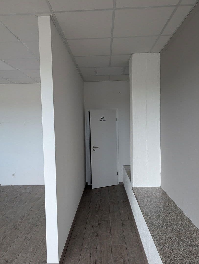 Prenájom kancelárie 460 m², Winzerleite 4, Passau, Bavorsko Prenájom kancelárie 460 m², Winzerleite 4, Passau, Bavorsko