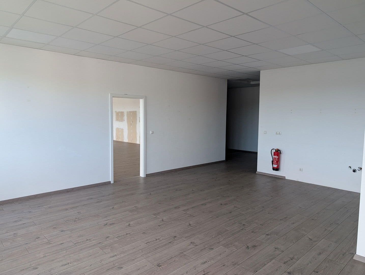 Prenájom kancelárie 460 m², Winzerleite 4, Passau, Bavorsko Prenájom kancelárie 460 m², Winzerleite 4, Passau, Bavorsko