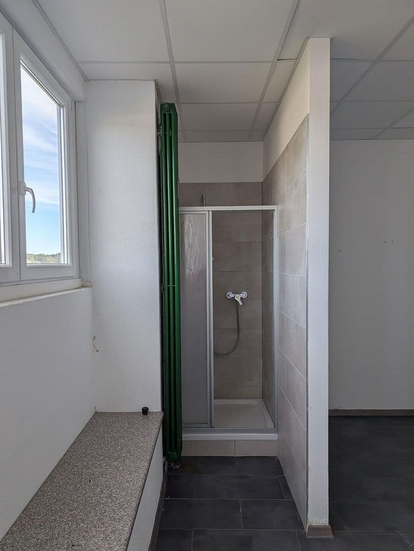 Prenájom kancelárie 460 m², Winzerleite 4, Passau, Bavorsko Prenájom kancelárie 460 m², Winzerleite 4, Passau, Bavorsko